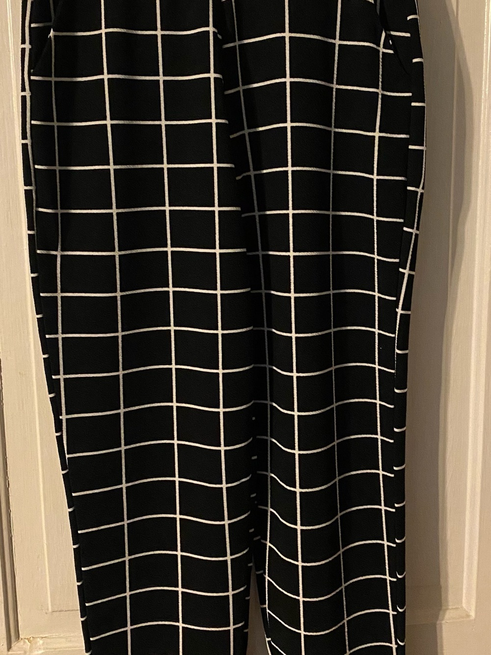 Black Grid Print Wide-Leg Pants